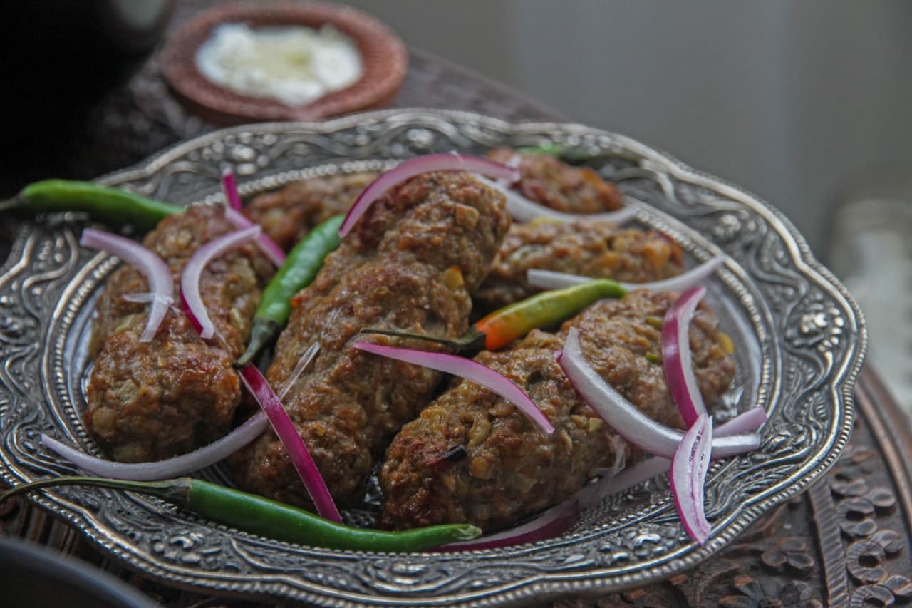 Avcı Kebabı için temsili sunum fotoğrafı