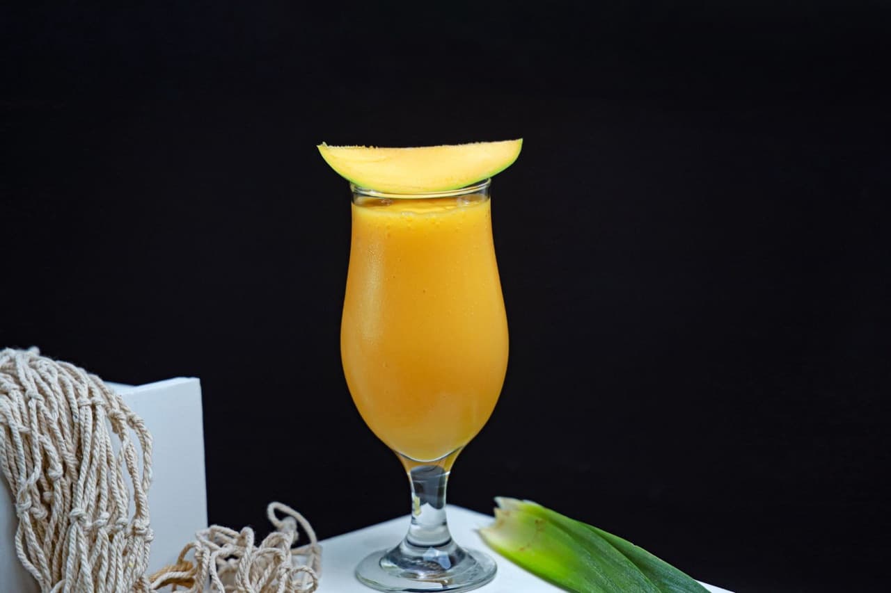 Elmalı Bademli Smoothie için temsili sunum fotoğrafı