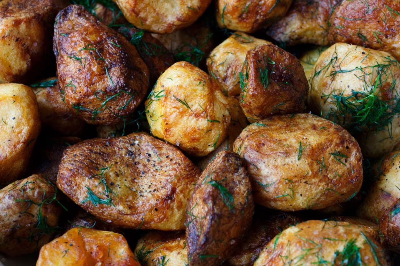 Kekikli Fırın Patates için temsili sunum fotoğrafı