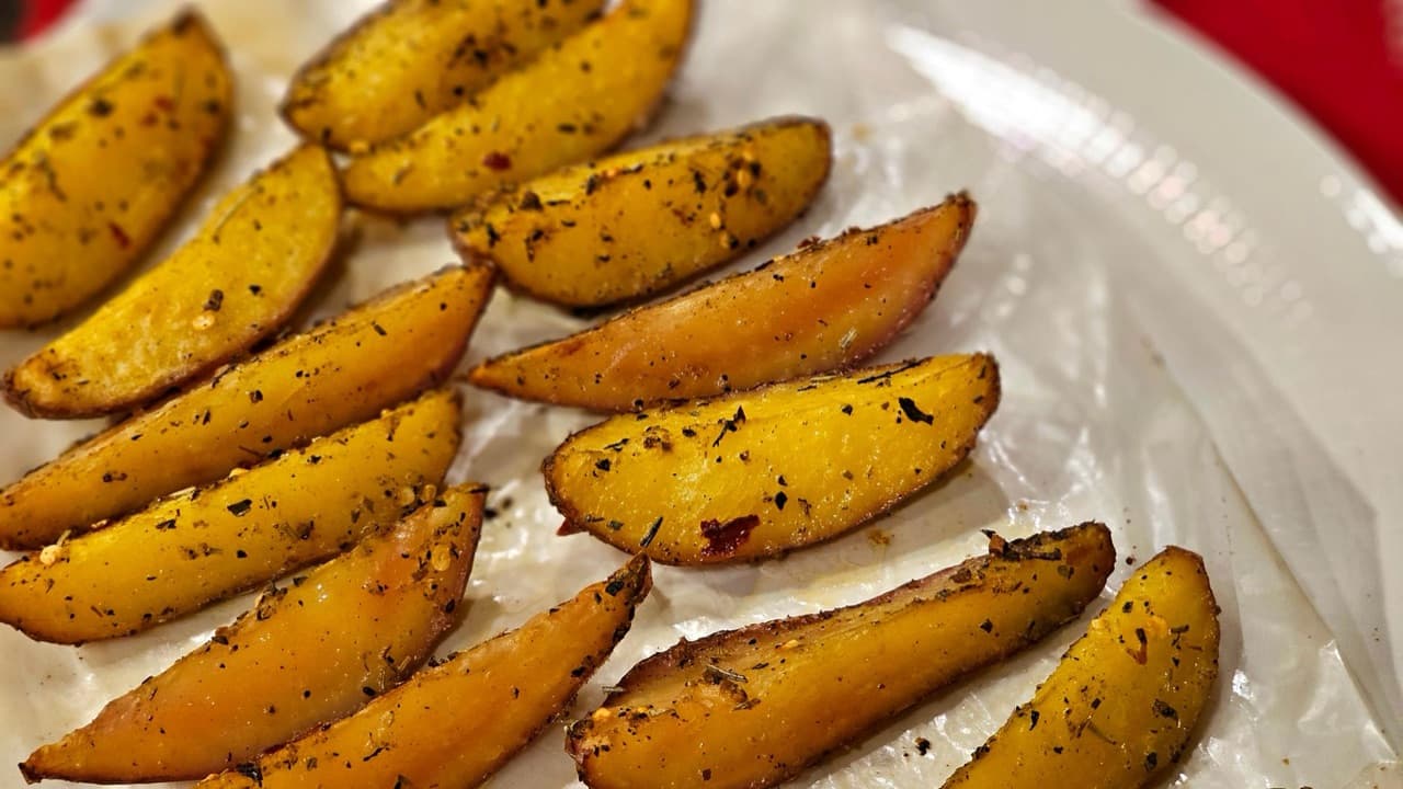 Limonlu Zeytinyağlı Patates için temsili sunum fotoğrafı