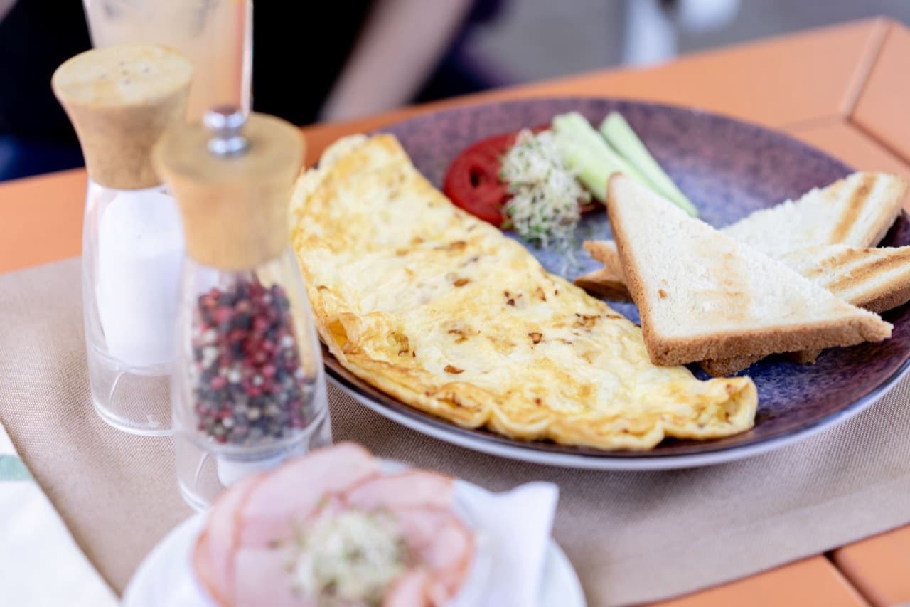 Lor Peynirli Omlet için temsili sunum fotoğrafı