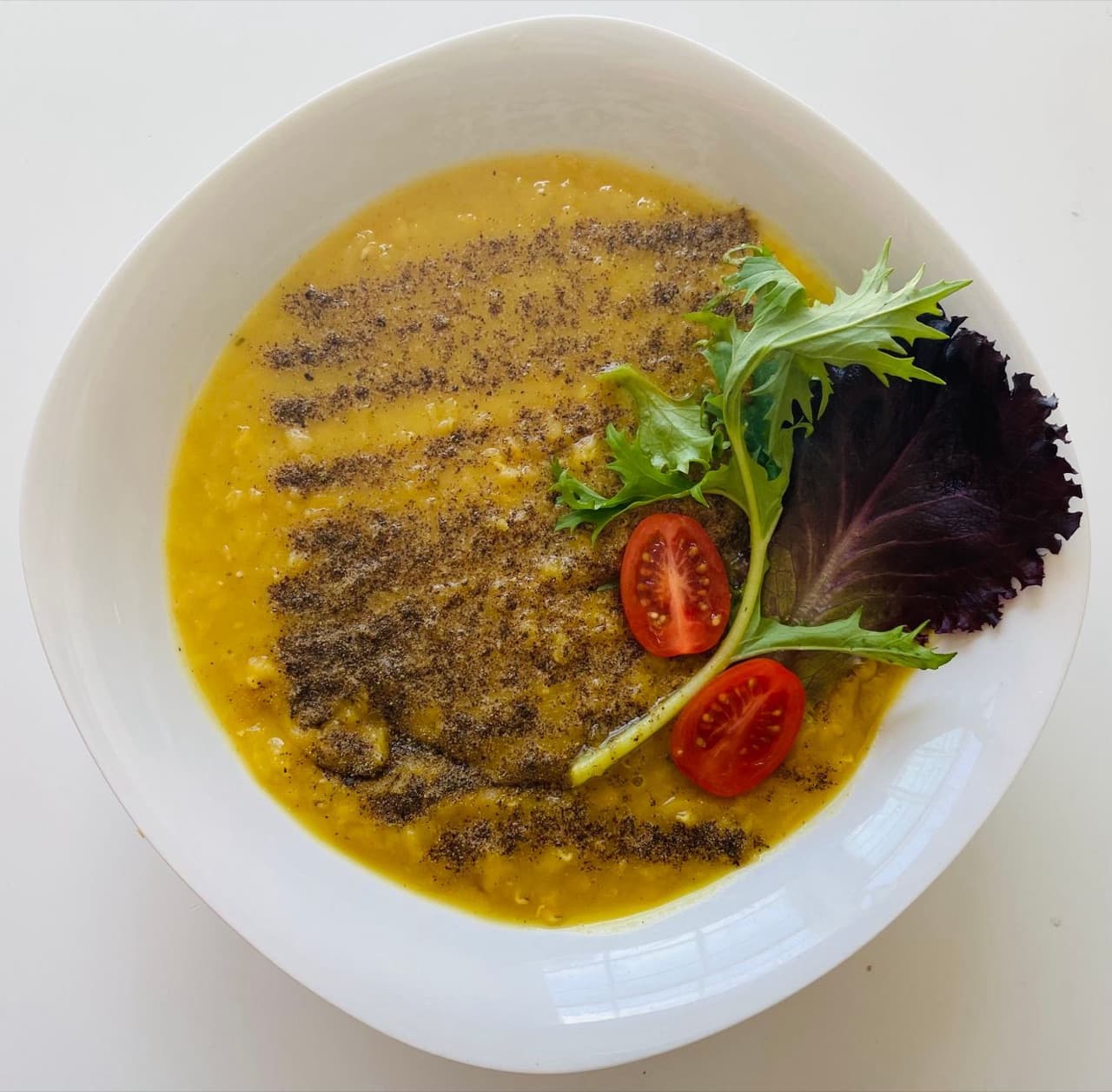 Mercimekli Pazı Yemeği için temsili sunum fotoğrafı