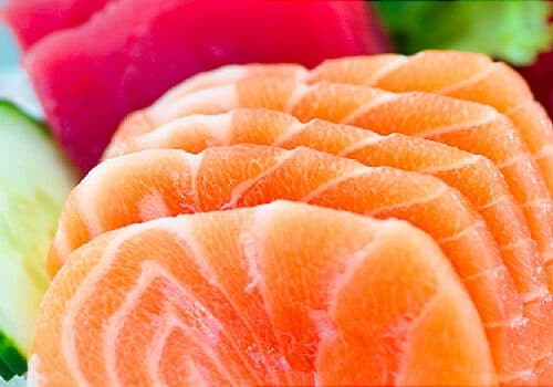 Amino asitlerden oluşan protein moleküllerini temsil eden görsel