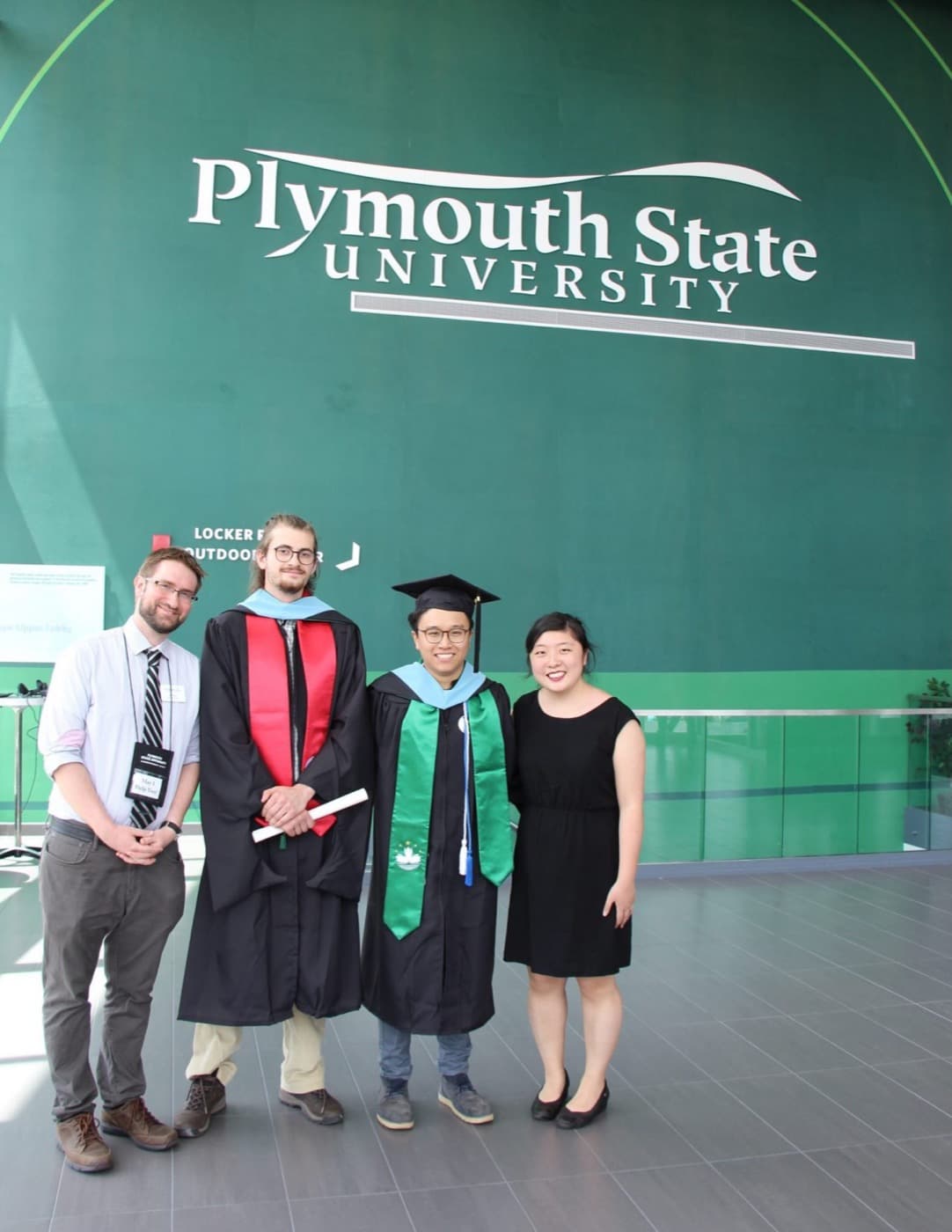 Deniz Eriş, Plymouth State University (ABD) yüksek lisans mezuniyeti